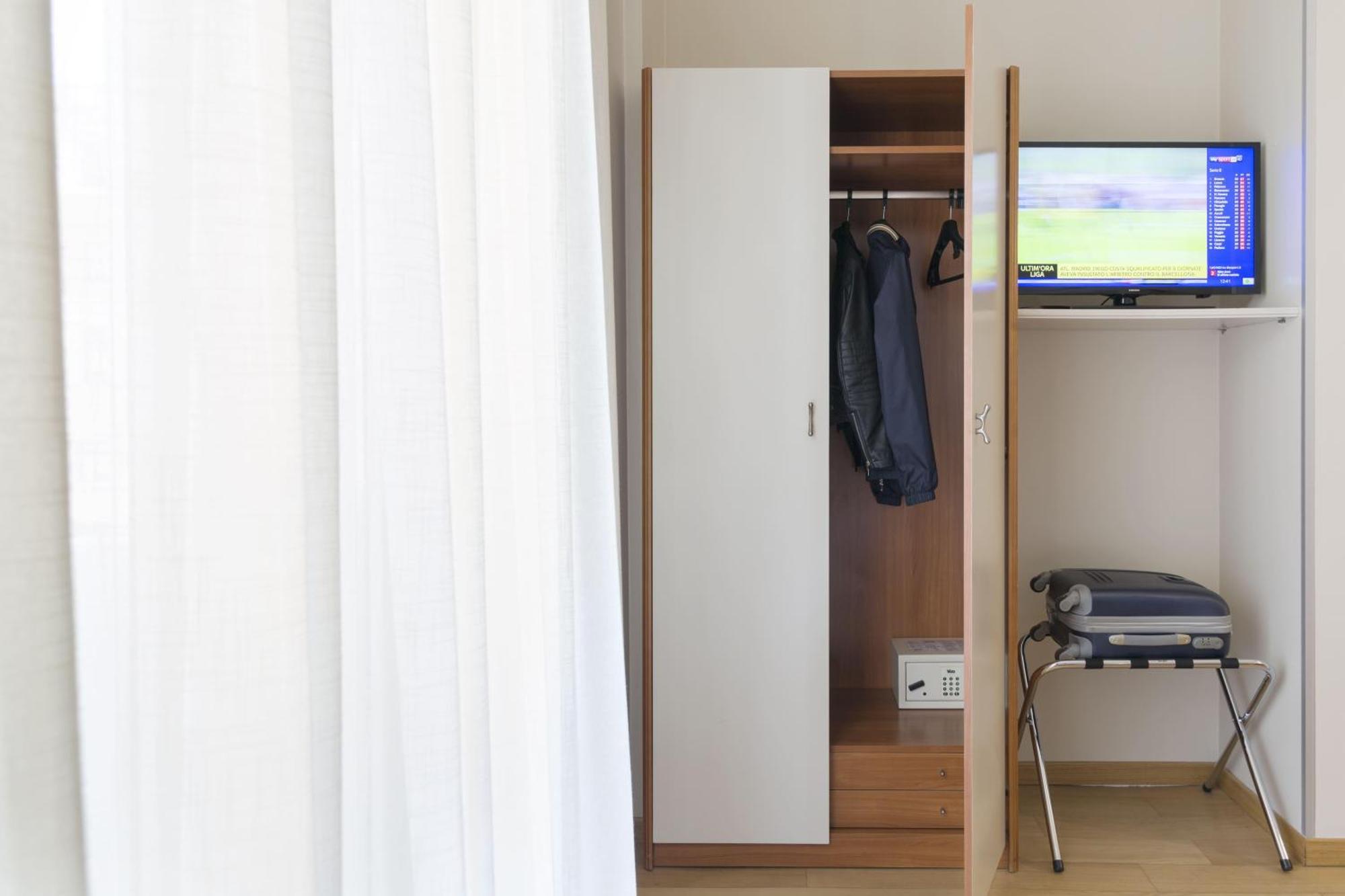 Hotel B&B Hotel Pescara 3*